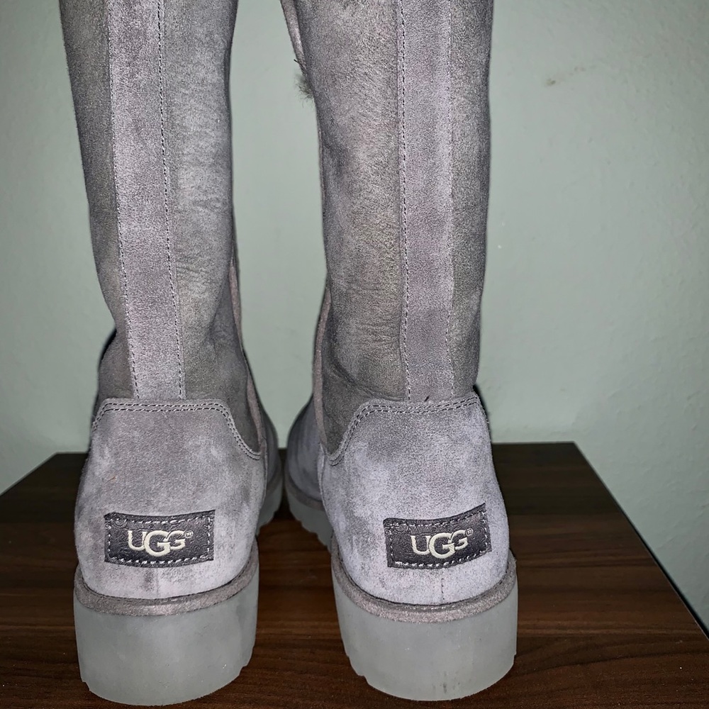 UGG Amie Women's Classic Slim Winter Boots 1013428